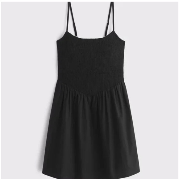 Abercrombie & Fitch Dipped Waist Smocked Mini Dress Size S - Picture 3 of 3